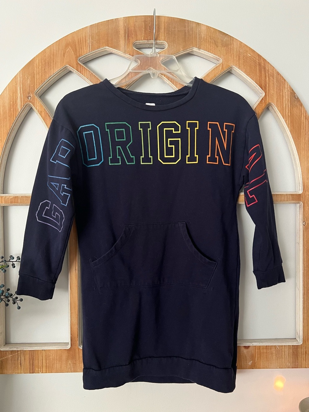 5/$20 SALE ❤️GAP Navy Sweatshirt Dress with Rainbow 'GAP ORIGINAL’ Graphics